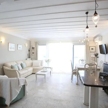 Thalassaki House * Нидри