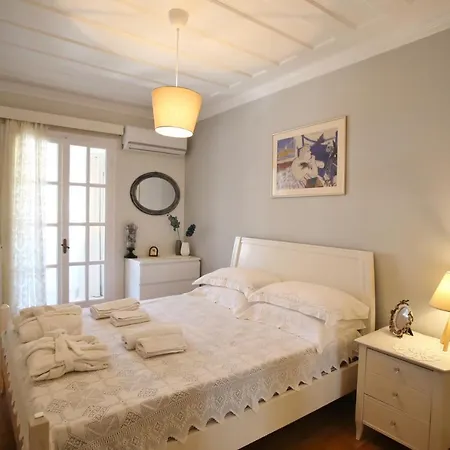 Апартаменты Thalassaki House *