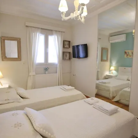 Апартаменты Thalassaki House *