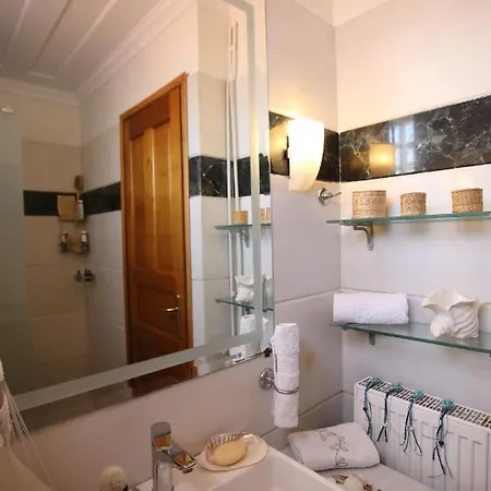 Апартаменты Thalassaki House Нидри