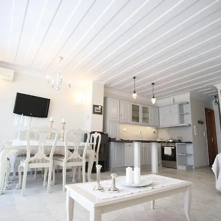 Thalassaki House Apartamento *