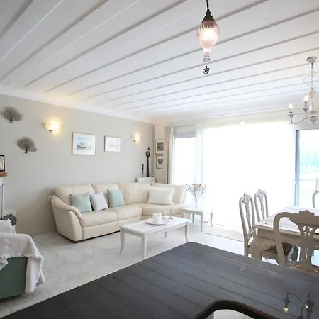 Thalassaki House Apartman Nidrí