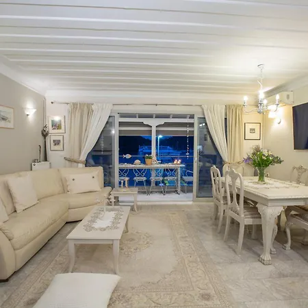 Thalassaki House